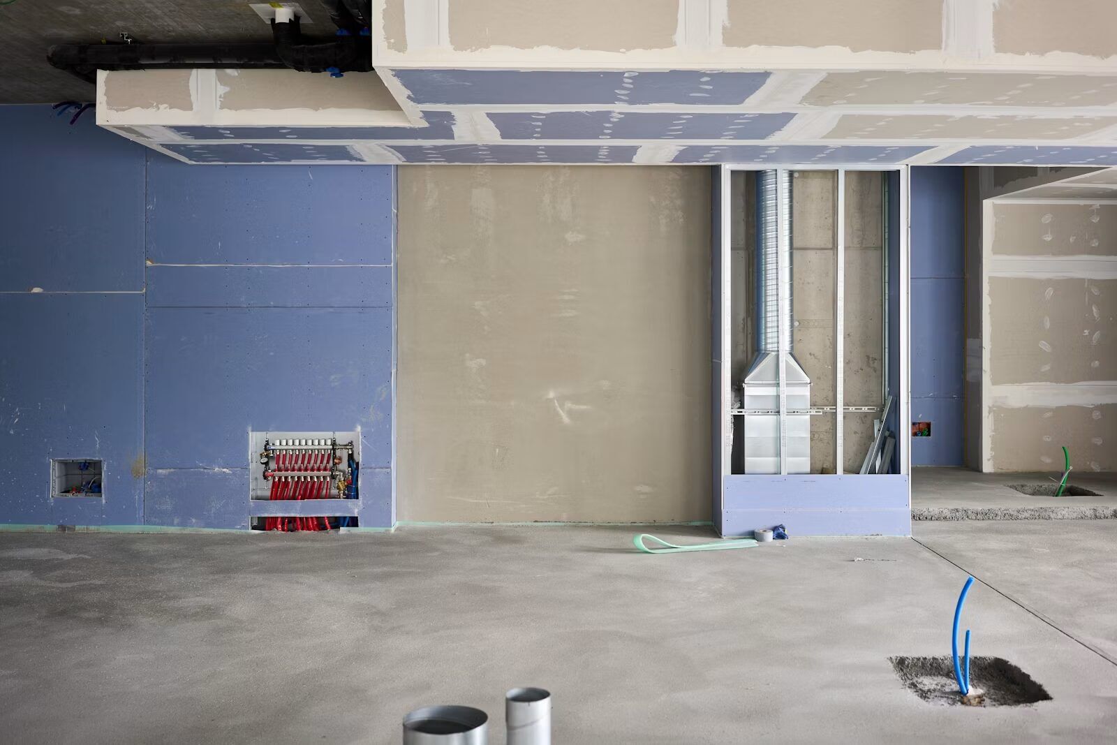 Room mid-renovation during ceiling work
